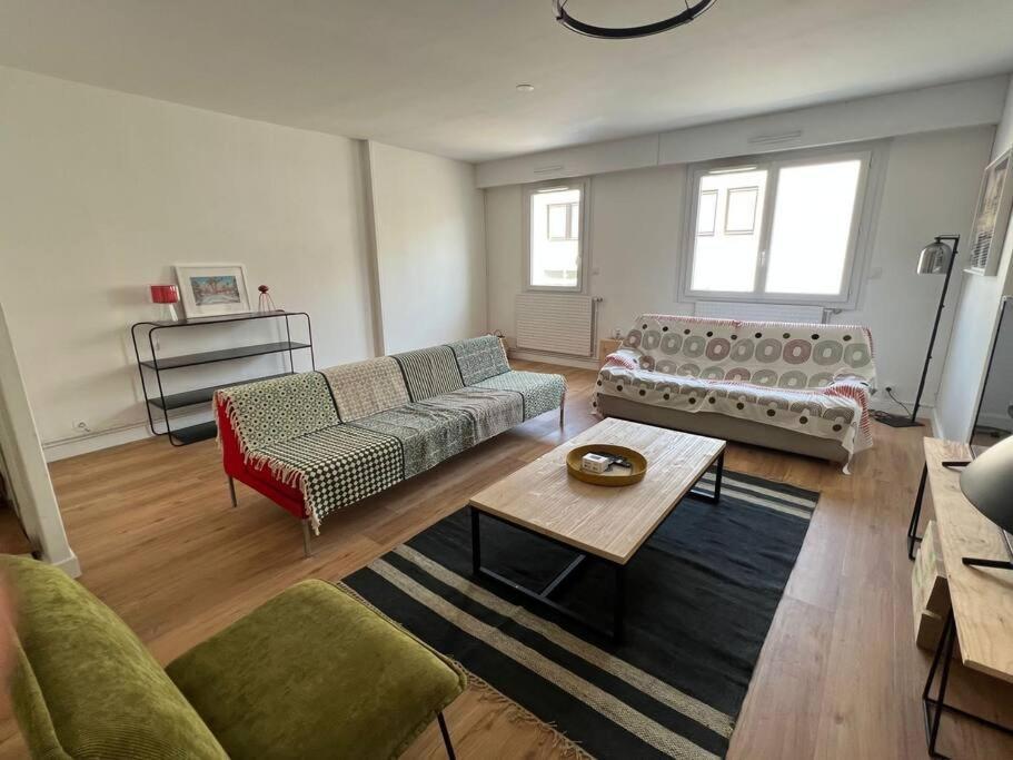 Superbe Appartement Avec Parking 拉罗歇尔 外观 照片